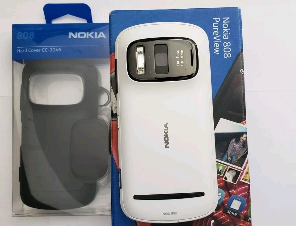 Nokia 808 PureView - 16GB - White (Unlocked) Smartphone With cc-3046 Rare Boxed - Image 2 of 4