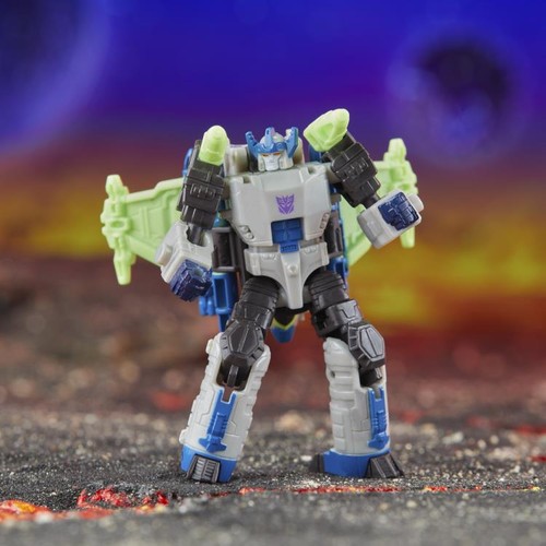 Energon Universe Megatron Legacy Core Class | Transformers Generations Legacy - Picture 10 of 14