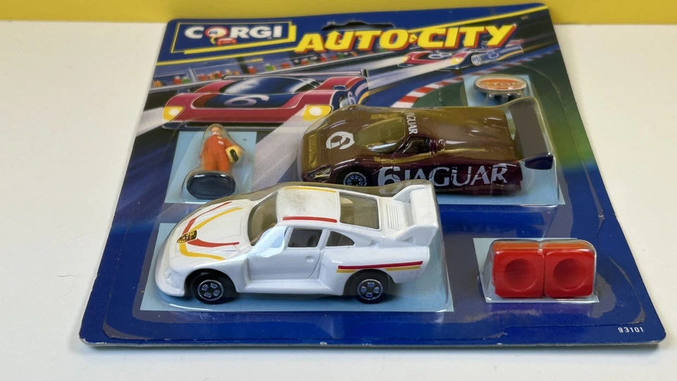 CORGI AUTO CITY 93101 PORSHE & JAGUAR RACING SET / MINT ON CARD - Image 4 of 4