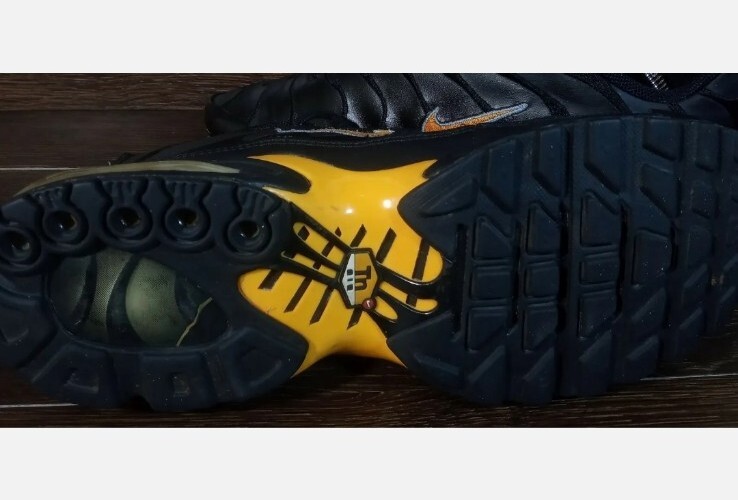 RARE Nike Air Max Plus Tn Leather Black Yellow 2005 Mens  display picture 1