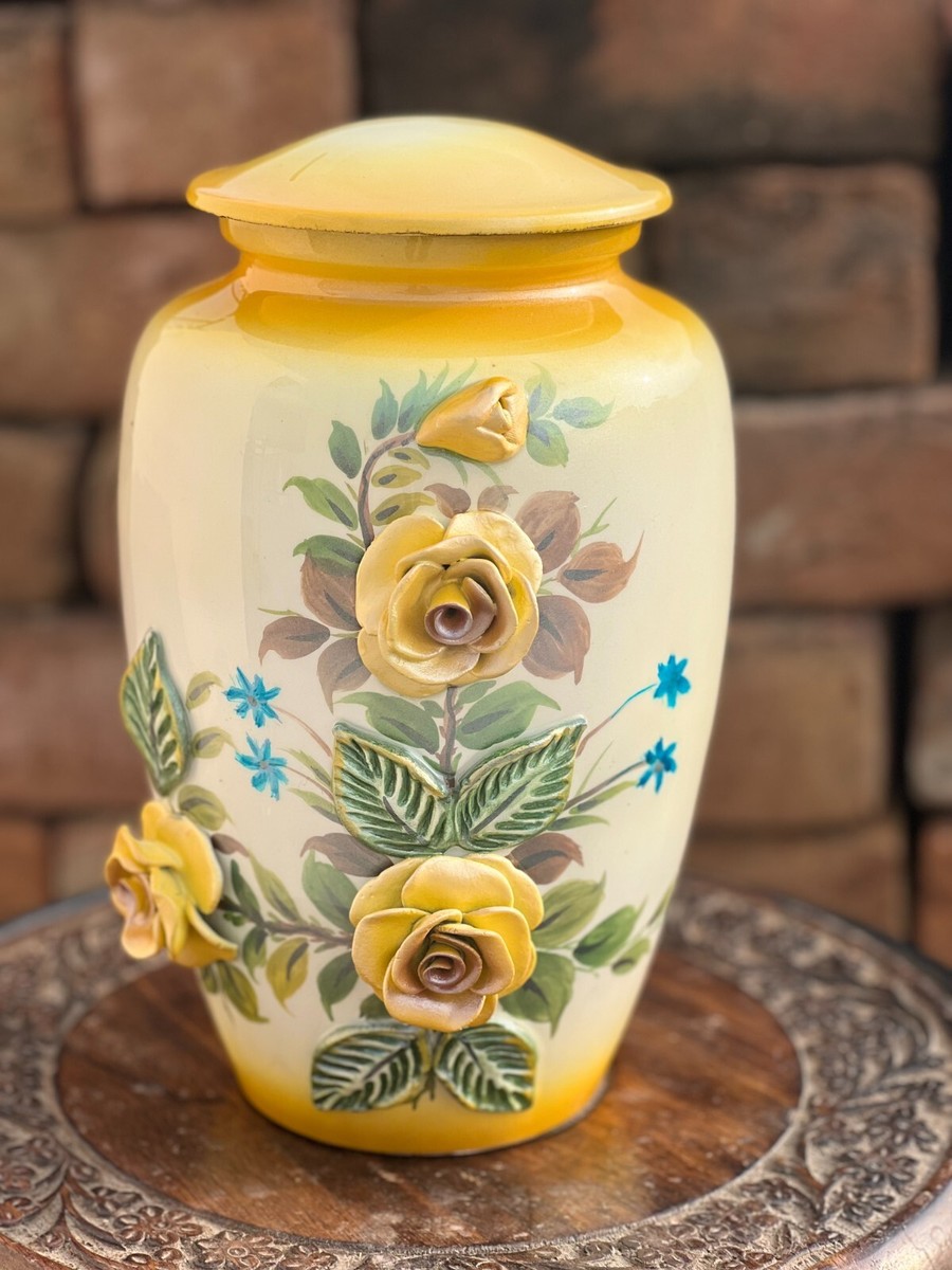 White Bird Keepsake Urn For Ashes – Small Memorial Urn For Humans & Pets, Decorative Cremation Urn For Shelves Or Gifts