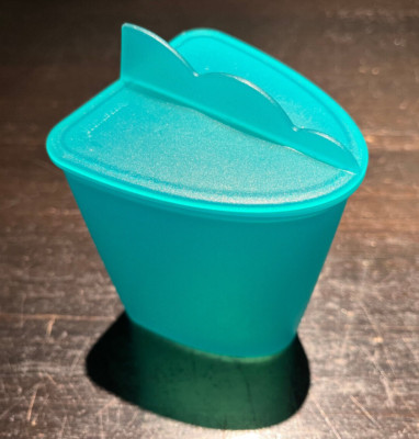 Tupperware Impressions Gewürz-/Zuckerkännchen, 350 ml grün Vintage Nr. 3404 3405
