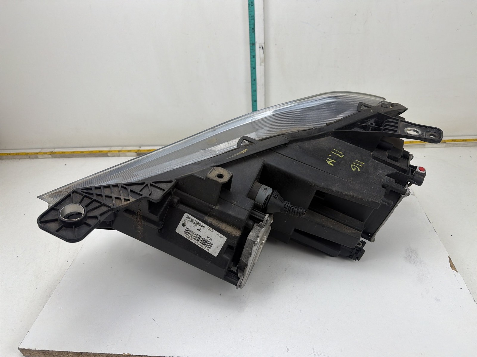 Maserati Ghibli 2014-2017 Front Right Headlight P/N 00670005473