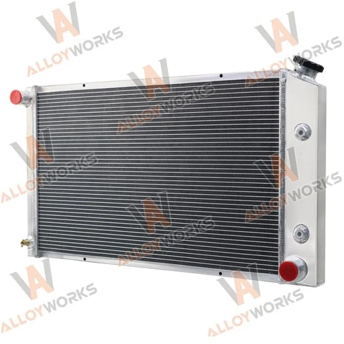 Radiador de 4 núcleos apto para Pontiac Firebird Trans Am Esprit/Fórmula V8 3,8 L 5,7 L 70-81 - Imagen 5 de 8