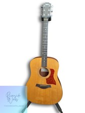 TAYLOR Acoustic Guitar 110