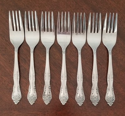 Lot of 7 Salad Forks 6 3/8'' Rogers Co Stainless Korea ''Dream Rose / Rose Bud''