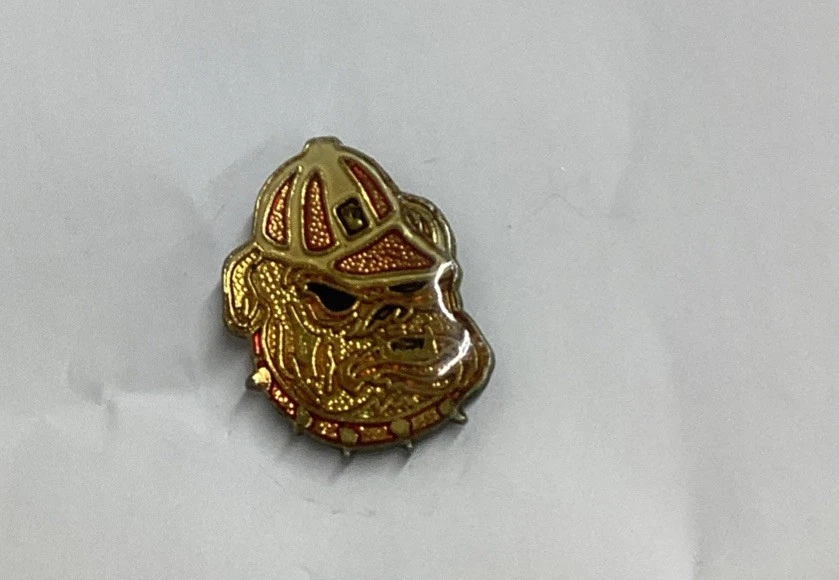 Vintage Georgia Bulldogs Lapel Pin Dog With Hat Cap Tie Tac Football NCAA Mascot - Image 3 of 4