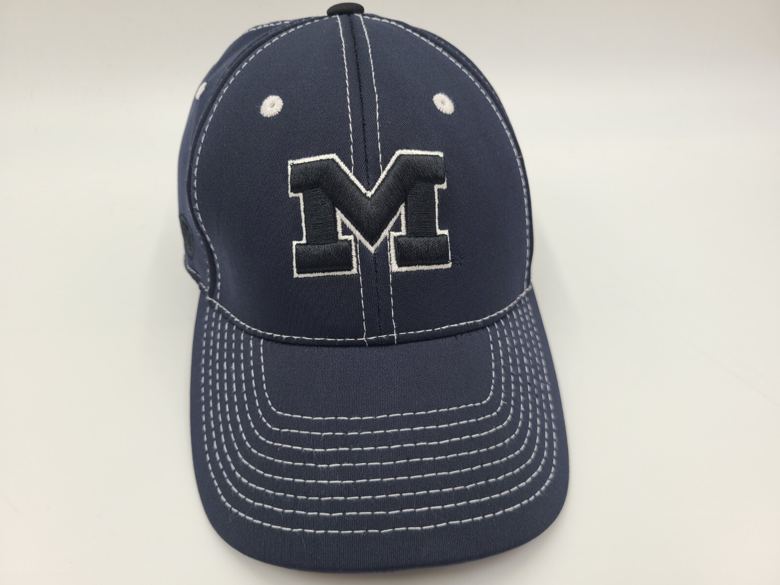 University of Michigan Wolverines Top of the World Flex Fitted OSFA Hat Cap NCAA