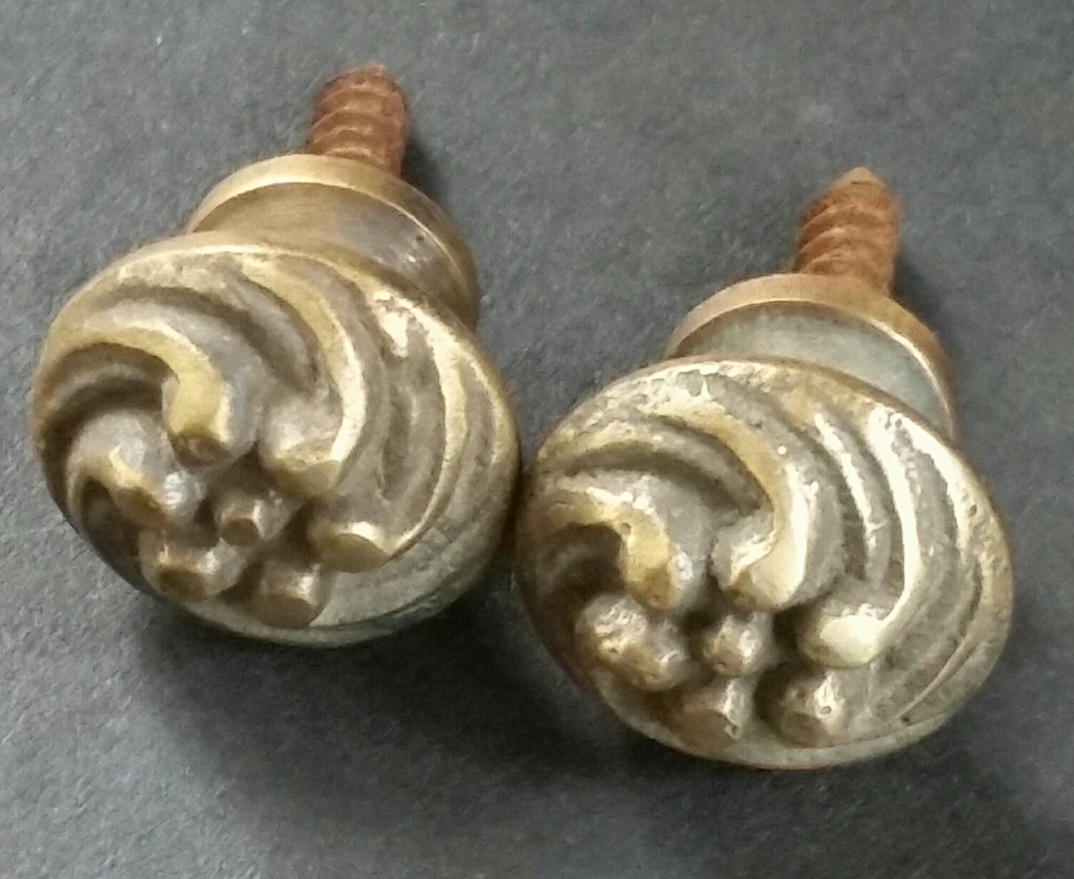 Picture 2 of 8