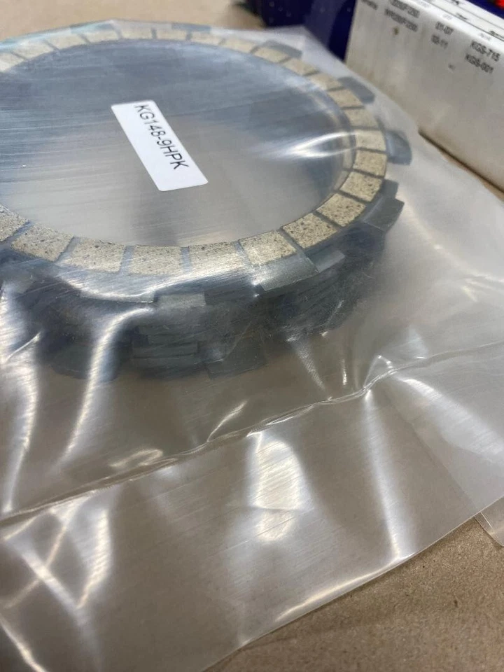 Juego de discos de fricción embrague alto rendimiento KG Yamaha WR250F 2001-2007, 2011-2015 Foto 2 de 4