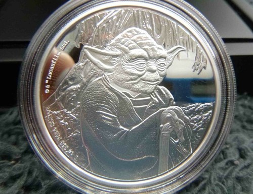 Moneda Disney Star Wars Yoda 2016 1 oz plata prueba regalo perfecto coleccionable rara - Imagen 2 de 5
