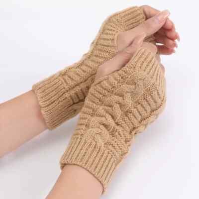Warm Cable Knit Fingerless Gloves   Timeless Style  New