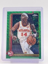 TERANCE MANN 2025-26 TOPPS CHROME GREEN WAVE REFRACTOR /99 #9 HAWKS Q6383