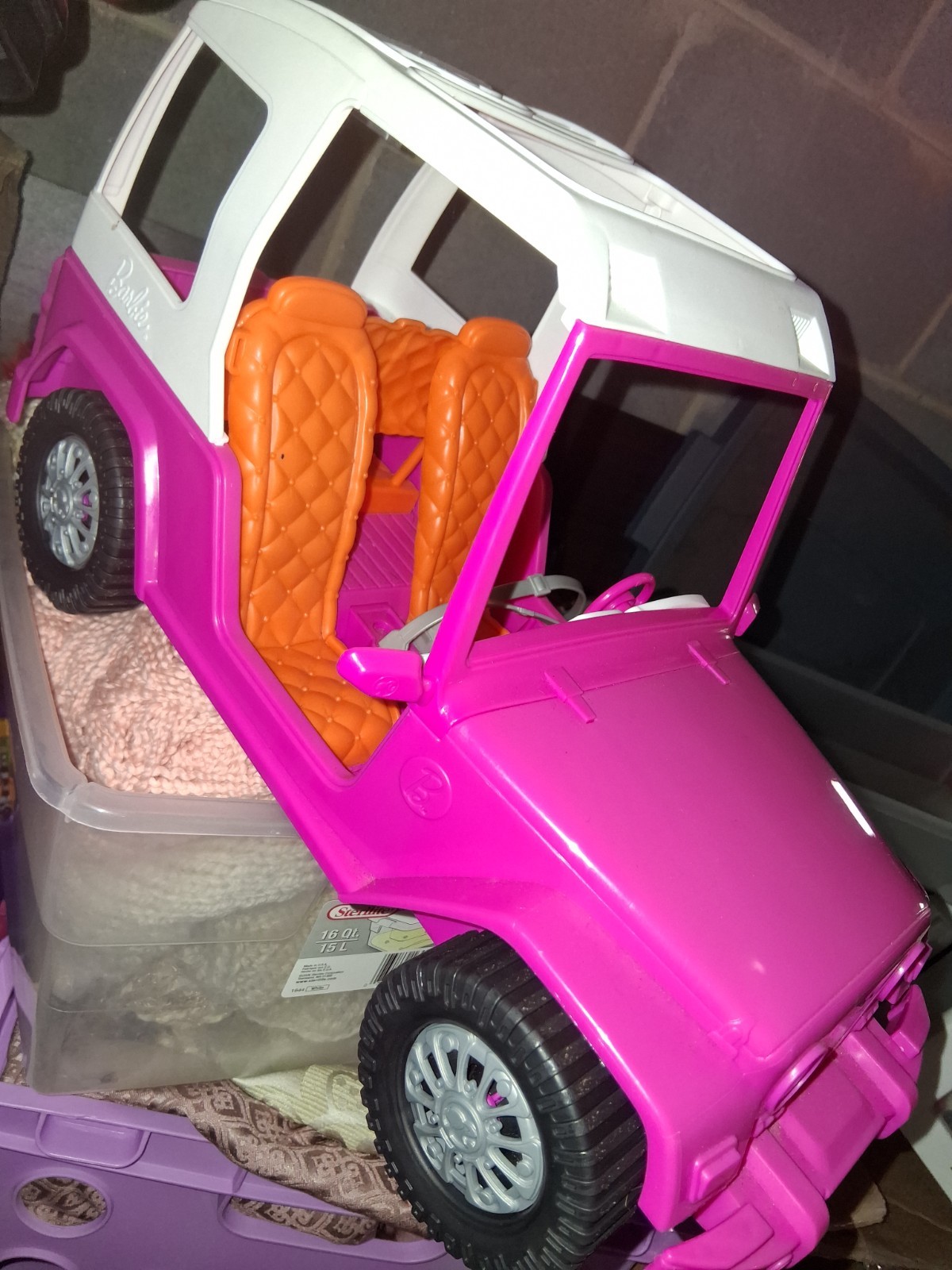 All Toys Entertain ! .. Basic Esscitys & Useful MOMMIBIES  Equipment ■