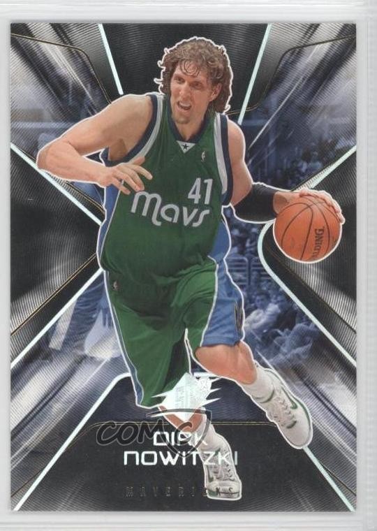 2006-07 SPx Dirk Nowitzki #17 HOF 0a1