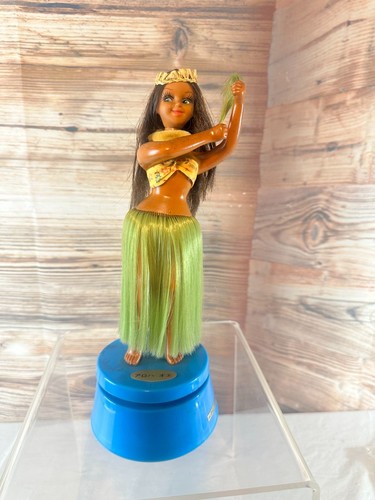 Vintage tanzende hawaiianische Hula Mädchen Handwerker Puppe Spielfigur