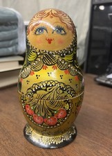 Russian 5 PIECE Matryoshka Wooden Nesting Dolls Signed