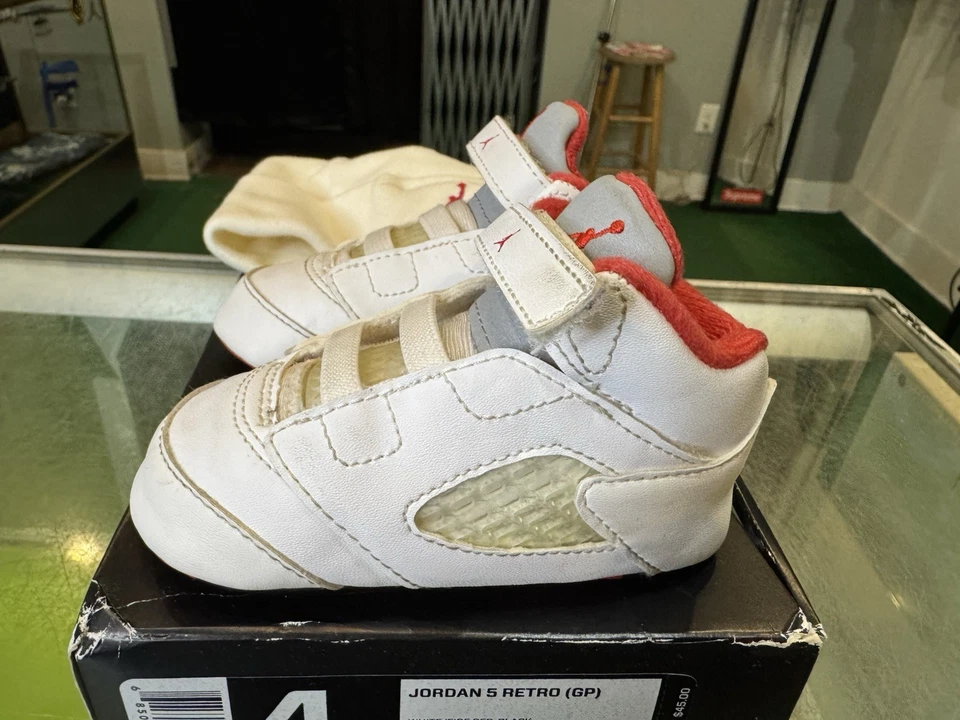 Nike Air Jordan 5 Retro Cuna Botín Rojo Fuego (TD) 2013 552494-100 Bebé Talla 4C Foto 3 de 4