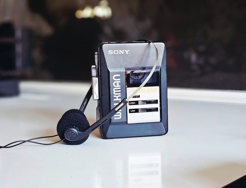 Sony Walkman WM-B15 FUNKTIONSTÜCHTIG Bass Höhenregler Kopfhörer Gürtelclip