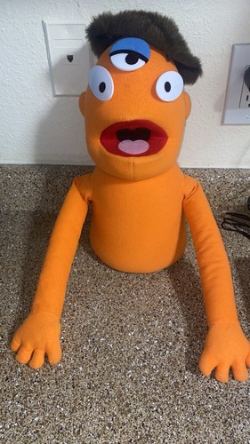 The Muppets Whatnot Workshop Orange Puppet FAO Schwarz Disney 2012 Geoffrey - Picture 1 of 6