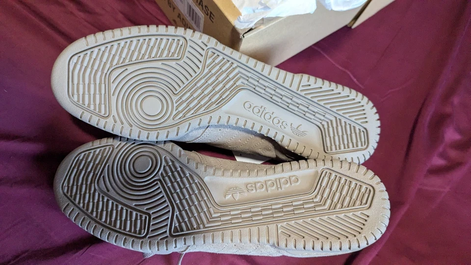 Yeezy Powerphase Simple Marrón 11.5 Nuevo Foto 3 de 4