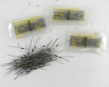 Lot of (373) Allen-Bradley RCR05G561JS Resistors - 1/8 Watt, 560 Ohms, 5% Tol.