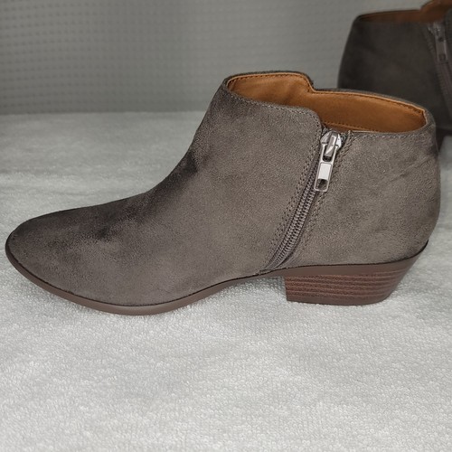 SODA Chelsea Faux Suede Leather Ankle Boots Women's Sz 7 Brown Zip Up Heeled - Picture 11 of 20