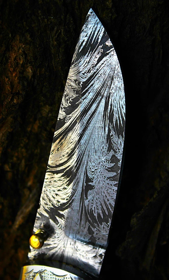Handmade Feather Damascus steel Liner Lock pocket Folding Outdoor Hunting knife - Image 4 of 4