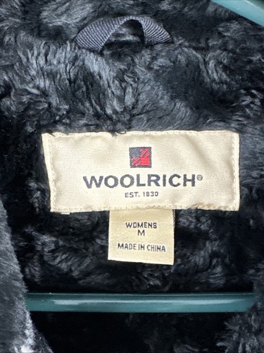 Woolrich Vest Womens Medium Moccasin Plaid 80% Wool Faux Fur Lining Black White - Picture 2 of 11