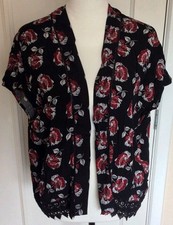 Ladies Size 10 New Look Black/Plum/White Floral Edge To Edge Unlined Shrug