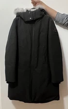 Moose Knuckles Women’s Yukon Parka – Size M Black