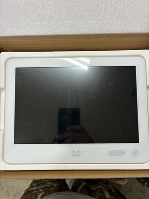 Cisco TTC5-09 Telepresence CS-TOUCH10 V04Control Unit Touchscreen Used