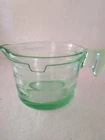 Hazel Atlas Uranium Green 2 Cup Juicer Measuring Cup Vintage Depression Kitchen