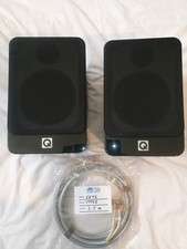 Q Accoustics Concept 20 Bookshelf Speakers In Gloss Black + Speaker Cable