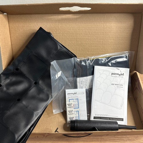 ROHO MOSAIC Wheelchair Seat Cushion 16”x16” w/ Cover & Pump Inflatable