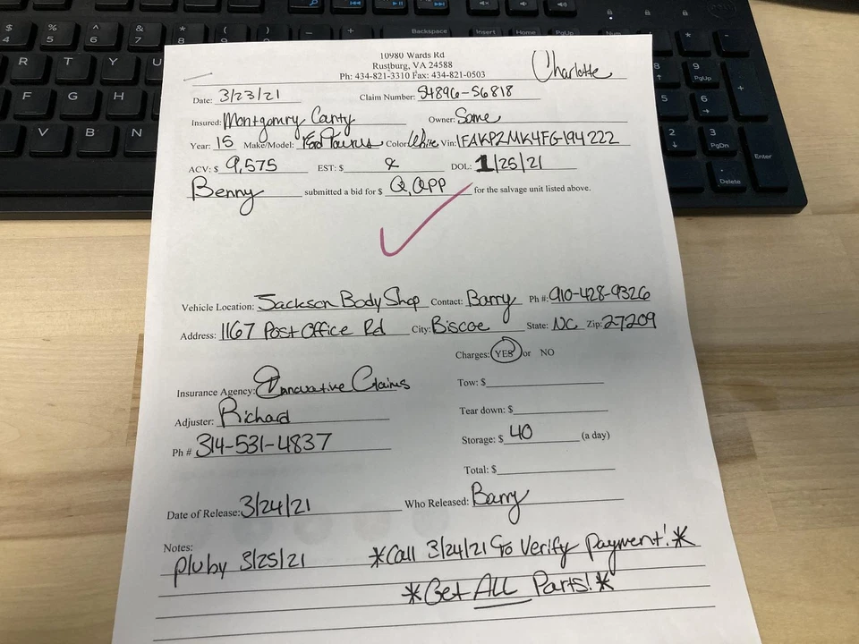 Compresor de aire acondicionado usado para: Ford Taurus 2015 3,5 L con equipamiento policial grado A Foto 3 de 4