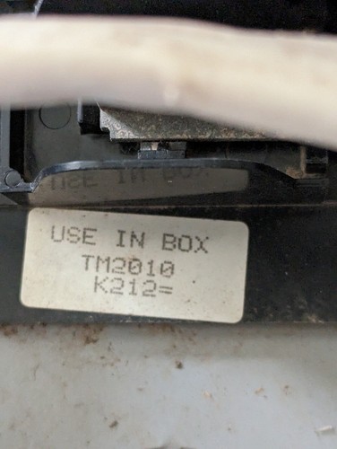 GE TM2010CCU Powermark Gold Load Center 100 Amp Main Breaker Indoor  - Picture 12 of 13