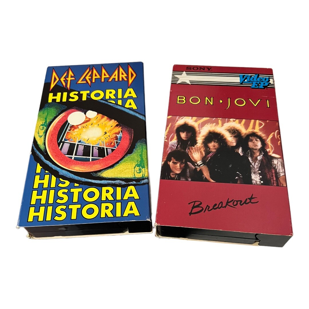 Lot (2) Rock VHS Tapes: BON JOVI Breakout, DEF LEPPARD Historia