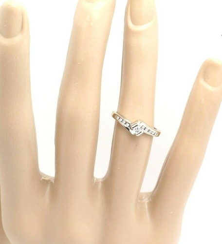 14k White Gold Princess & Round Diamond Engagement Ring .23ct - Picture 4 of 4