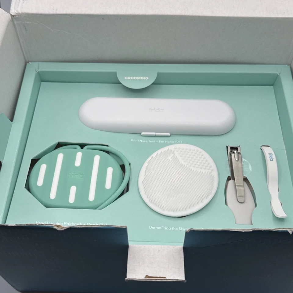Frida Baby Ultimate Baby Kit | Set de regalo Baby Essentials - Falta la caja exterior Foto 2 de 4