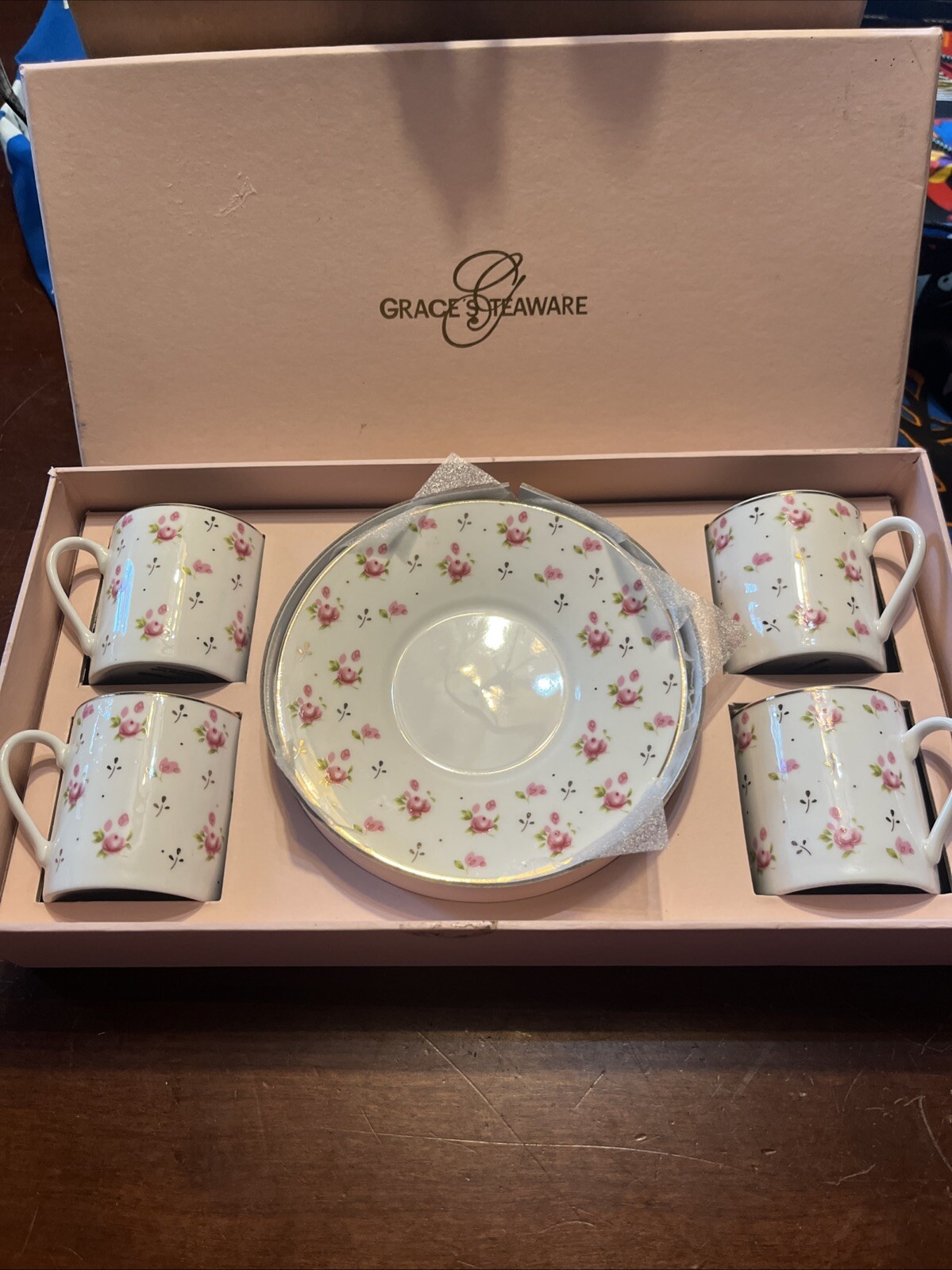 Grace’s Teaware Eight Piece Boxed Expresso Coffee Cup Set Pink Roses “new”