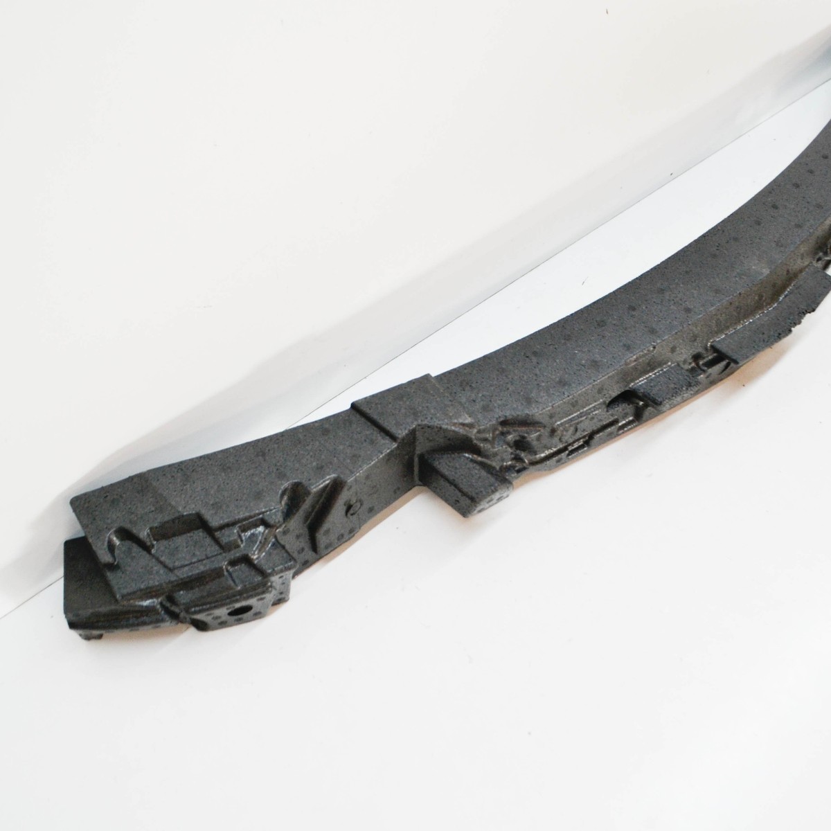 MERCEDES-BENZ CLS C218 FRONT BUMPER IMPACT ABSORBER