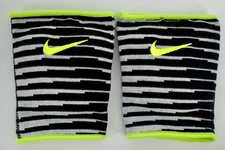 Nike Essential Volleyball Knee Pads Adult XS/S DRI-FIT Black/Volt