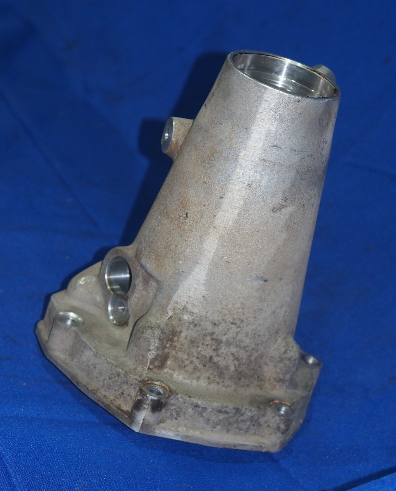 1965-1969 RR Silver Shadow Bentley T1 4 Speed Hydramatic Gearbox Rear Housing OE