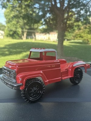Hubley Mighty Metal Red Pickup Truck Pressed Steel Flatbed 800 VTG Toy NICE