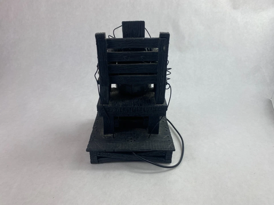 Cadeira elétrica Marv On Death Row Sin CIty figura em quadrinhos McFarlane Toys 1998 - Imagem 2 de 2