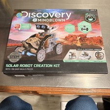 Discovery Kids Mindblown STEM 12-in-1 Solar Robot Creation 190-Piece Kit...