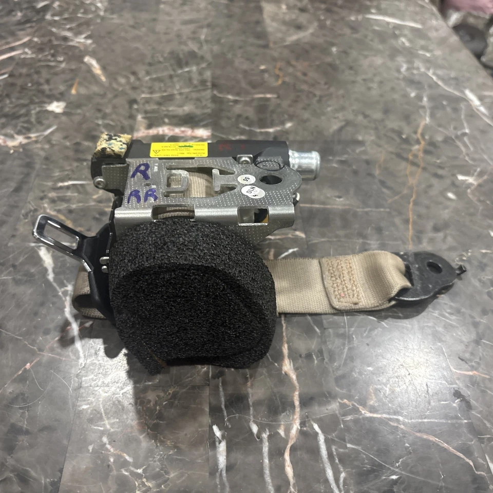 2008 - 2014 MERCEDES-BENZ C250 RETRATOR DE CINTO DE SEGURANÇA TRASEIRO DIREITO FABRICANTE DE EQUIPAMENTO ORIGINAL - Imagem 2 de 4