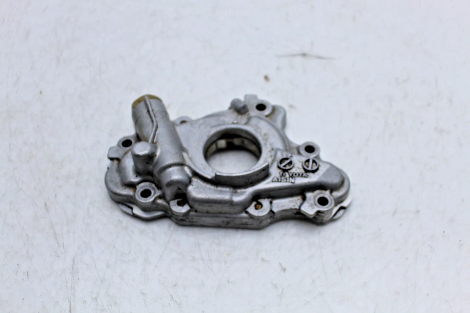 03-08 TOYOTA MATRIX XR ДВИГАТЕЛЬ МАСЛО OUMP G068 - Изображение 3 из 4