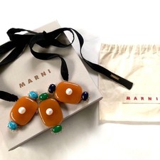 Collana con ciondolo perle in corno MARNI con sacchetto antipolvere ottime condizioni